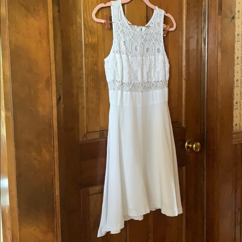 White BB Dakota dress